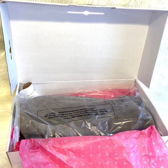 SOLD ISAAC MIZRAHI BOOTS SIZE 7 - Picture 5 of 5